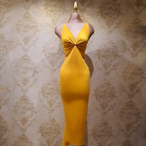 Vestido Amarillo Largo - Almudena Boutique - Ropa para mujer, Vestidos  cortos, de noche y para novias