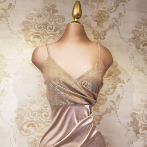 Vestido de 15 Rosegold Quinceañera Brillante - Almudena Boutique - Ropa para  mujer, Vestidos cortos, de noche y para novias