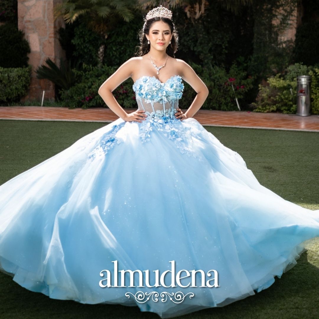 Vestido para Quinceañera Azul Cielo Corset Strapless - Almudena